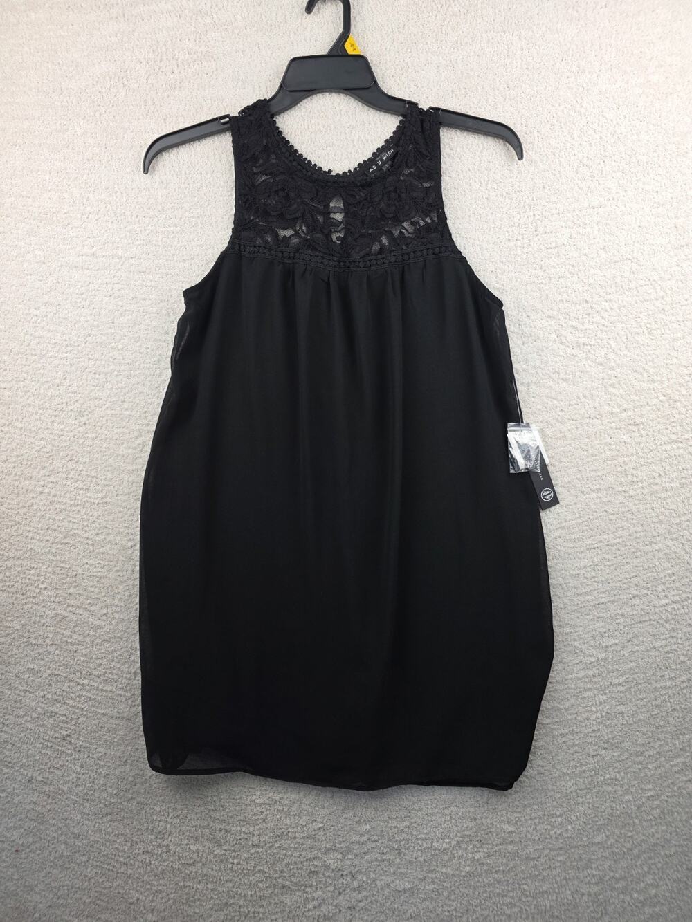 As U Wish Black Sleeveless Chiffon Tank Top with Lace Detail Size Small NWT